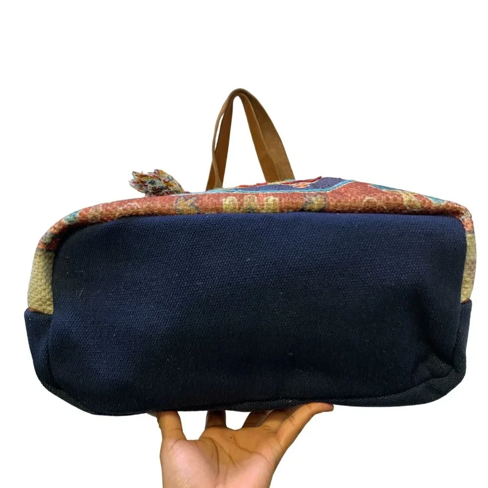 *Soft Surroundings Tan & Blue Bishop Tote Handbag Large - Picture 6 of 6